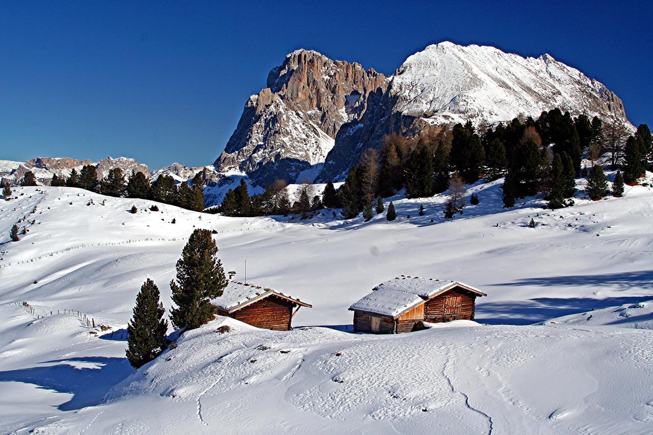 Gasthof Edelweiss Tires Exterior foto